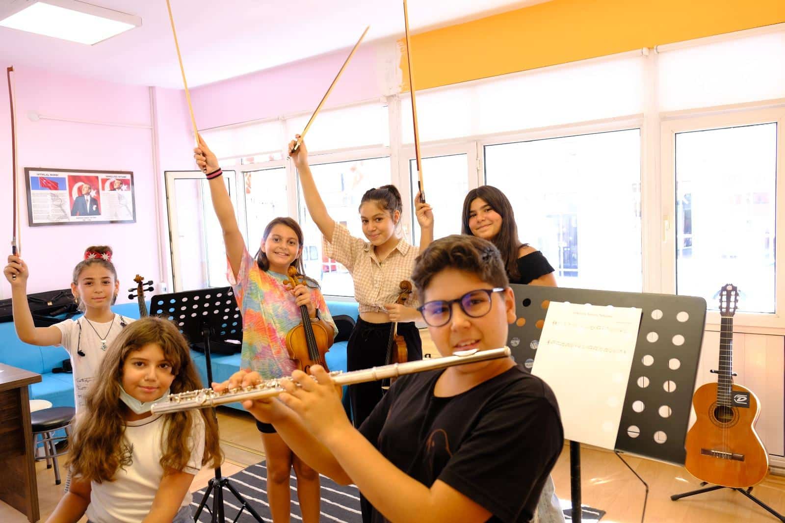 Çocuk Keman Orkestrası