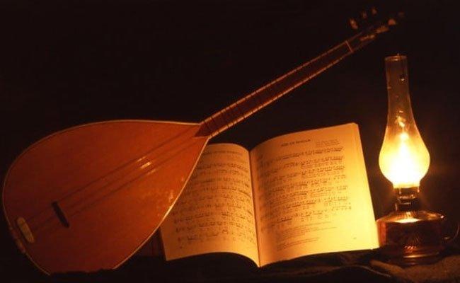 Bağlama Çalmak İsteyenlerin Mutlaka Bilmesi Gerekenler