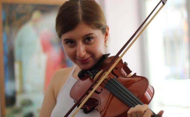 Bayraklı Keman Kursu