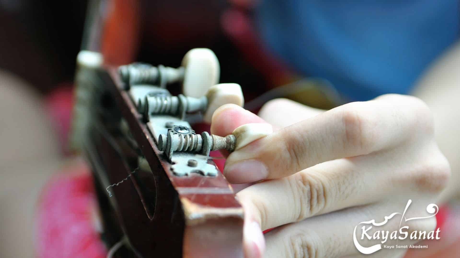 Gitar akordu nasıl yapılır